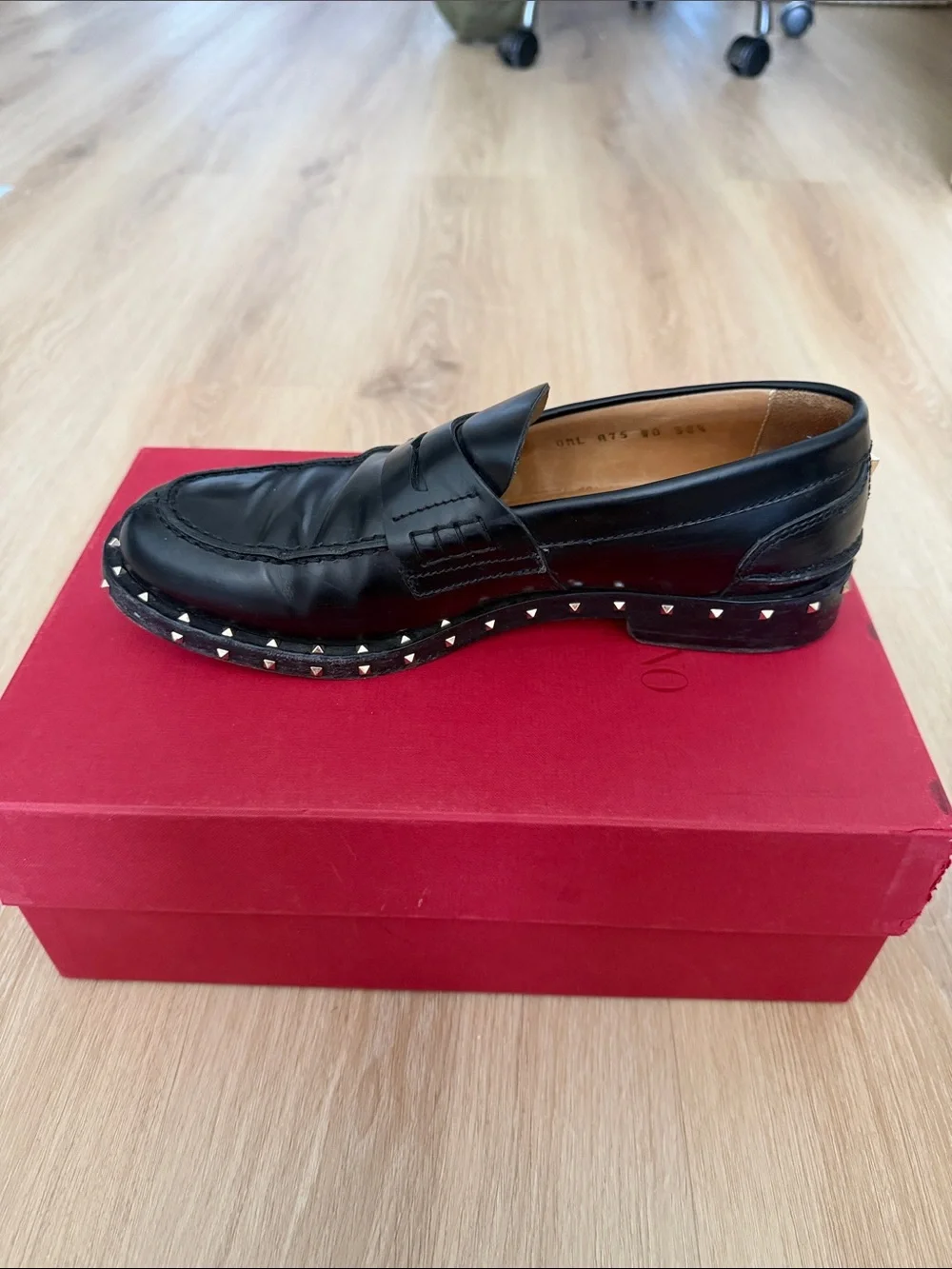 Valentino Black Rockstud Leather Penny Loafers Womens 38 - Picture 3 of 11